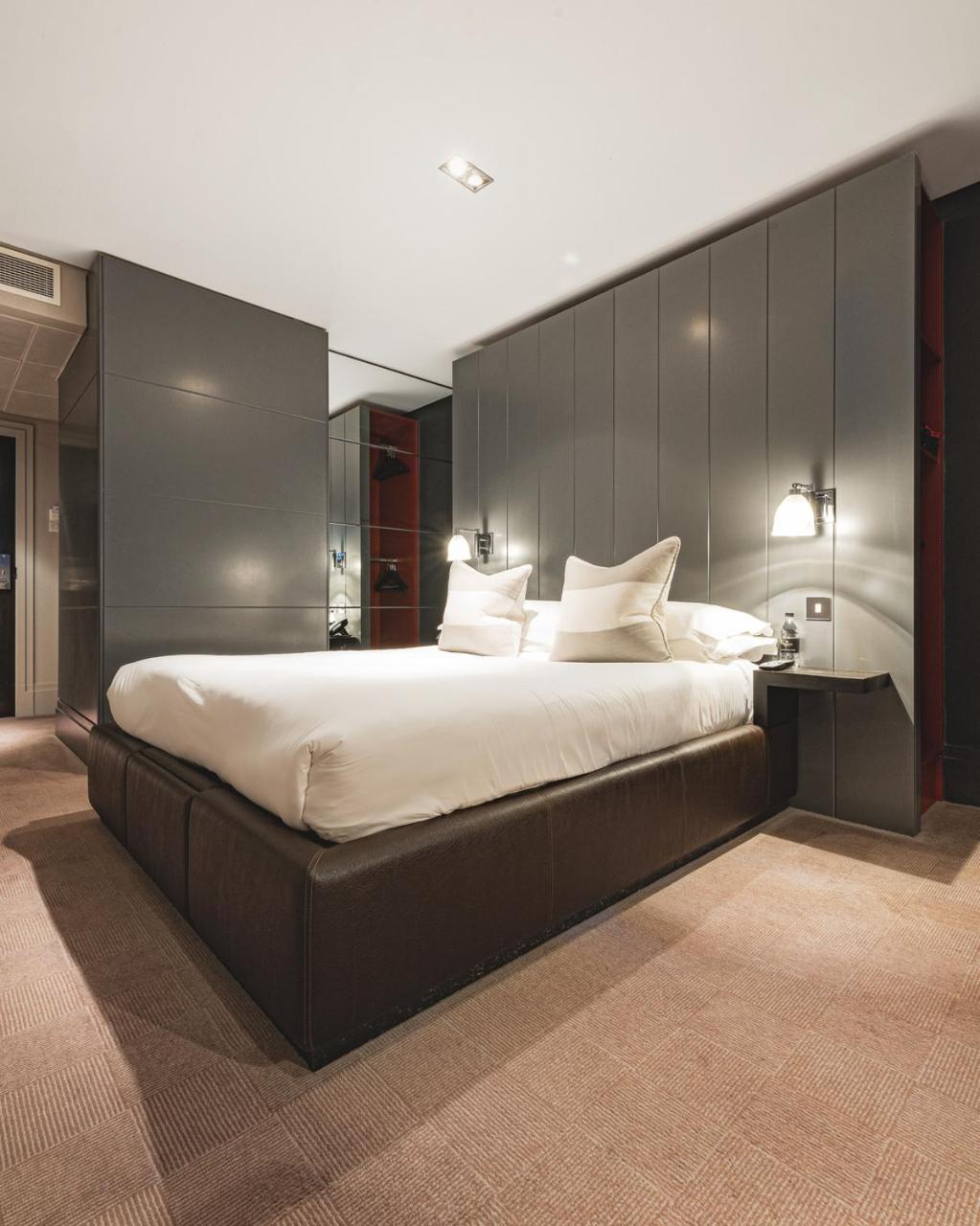 Dakota Eurocentral มาเทอร์เวลล์ ภายนอก รูปภาพ